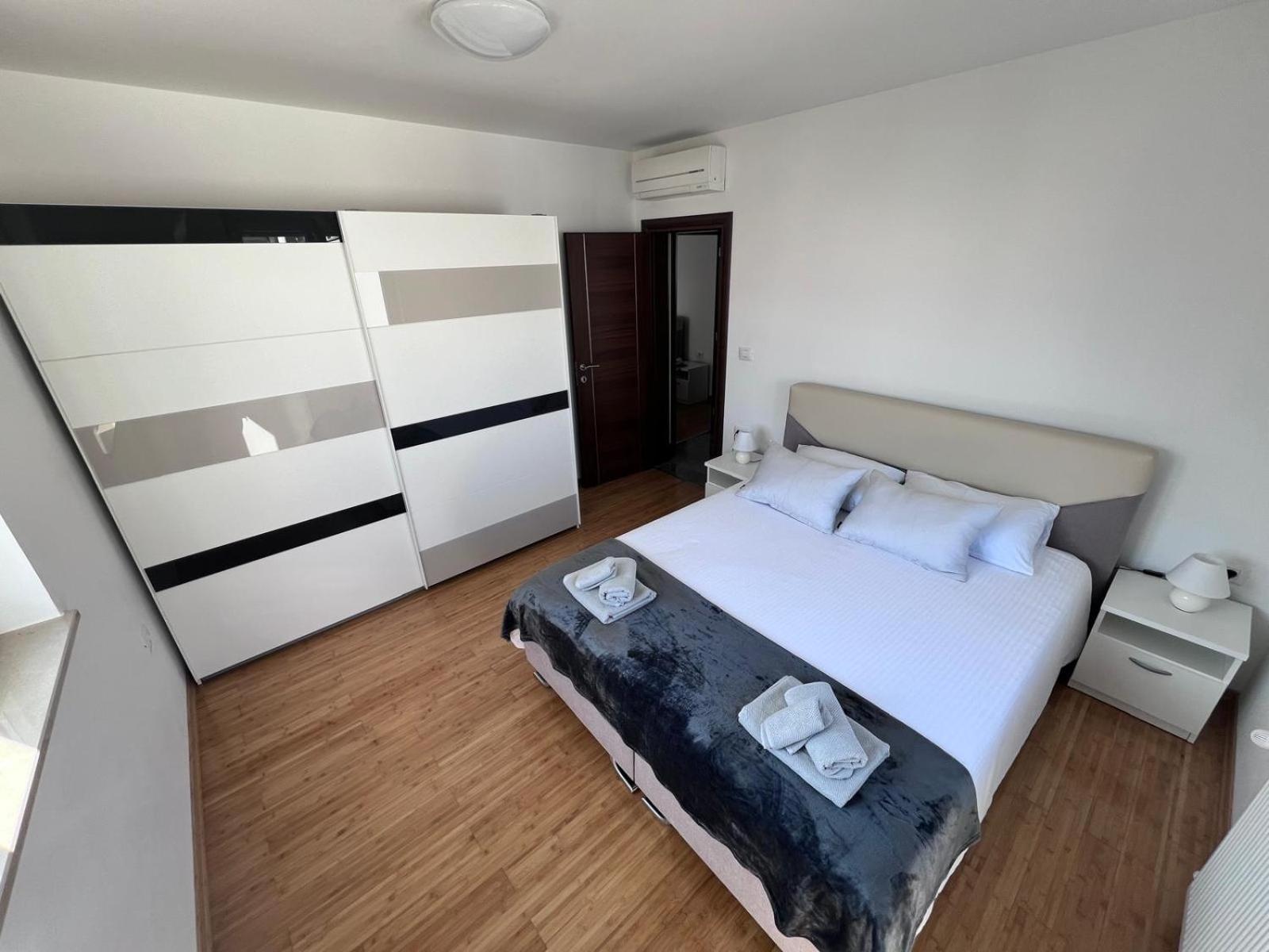 Seascape Deluxe Residence Pjescana Uvala Bagian luar foto