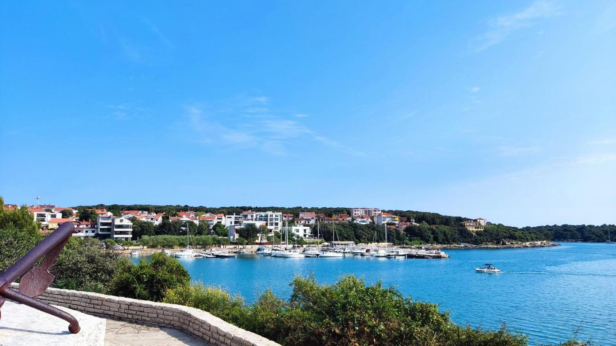 Seascape Deluxe Residence Pjescana Uvala Bagian luar foto